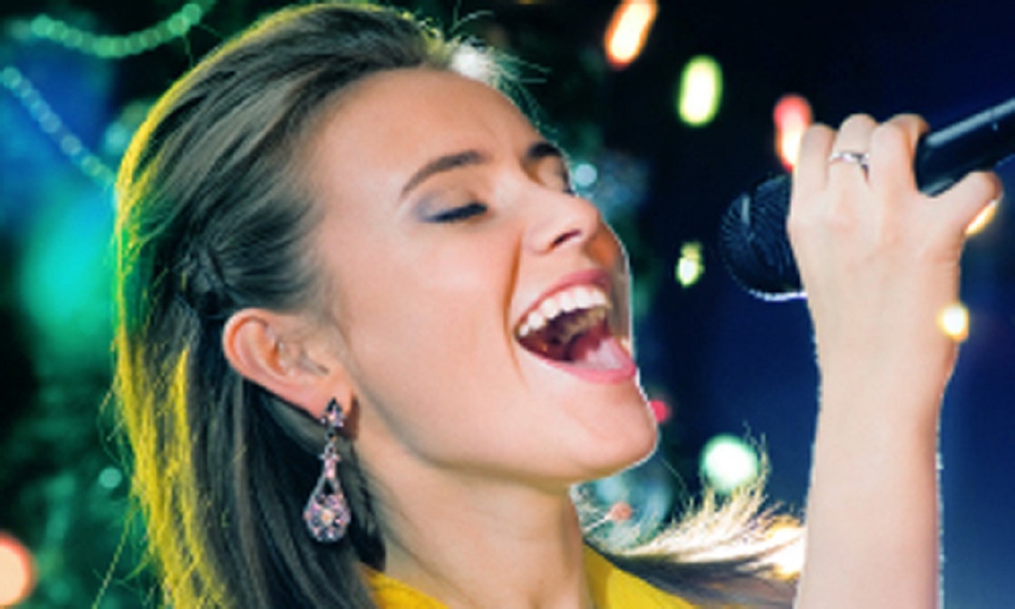 Unlocking the Harmony: Learn How to Sing and Turn It Into a Lucrative Side Hustle.